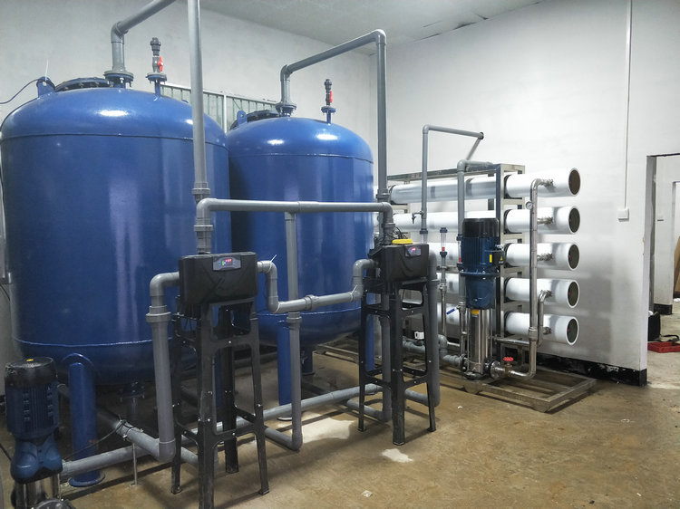 揭秘反滲透純水機出來的水能長期喝嗎？